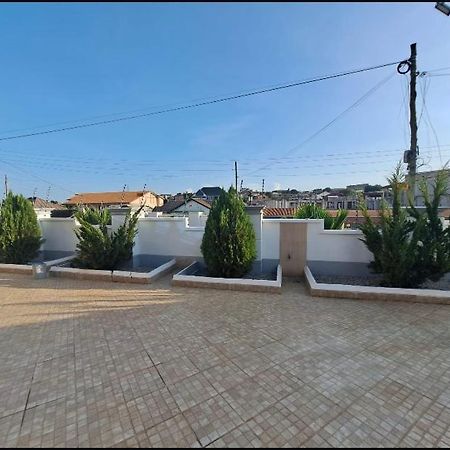 Baffour Apartments Adiebeba Extérieur photo